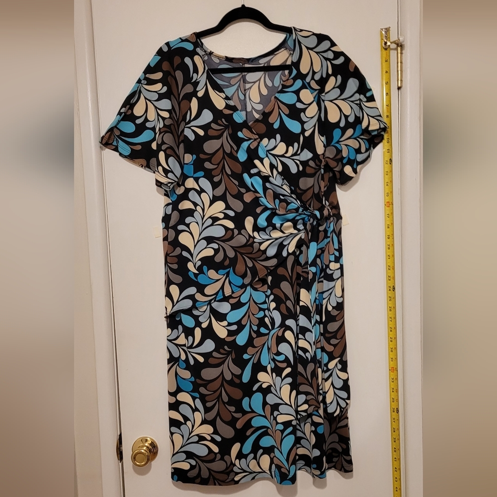 Amazing fit work dress